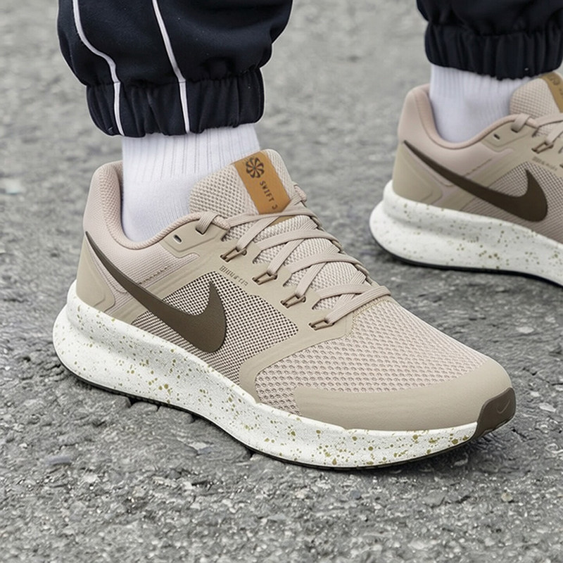 รองเท้าวิ่งผู้ชาย Nike รุ่น DR - Men Shoes Size Nike บทวิจารณ์และราคา