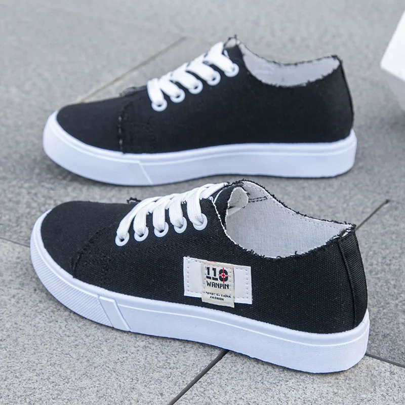 รองเท้าผ้าใบผู้หญิงทรงเตี้ย รุ - Men Shoes 2026 บทวิจารณ์และราคา