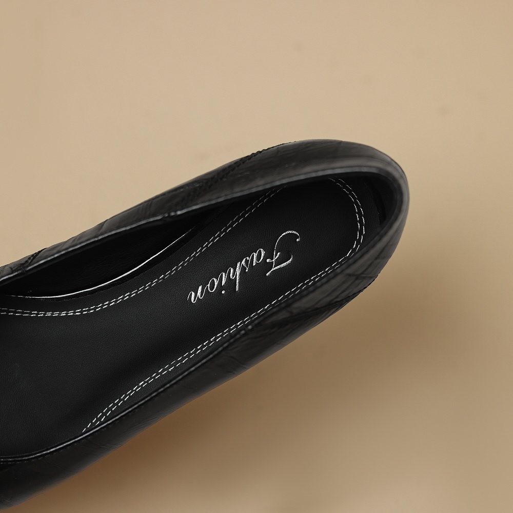 【JOCHEBED HU】รองเท้าส้นเตี้ยสำ - Men Shoes Men บทวิจารณ์และราคา